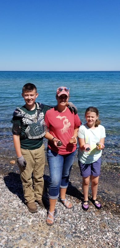 Rock Hunting in Lake Superior